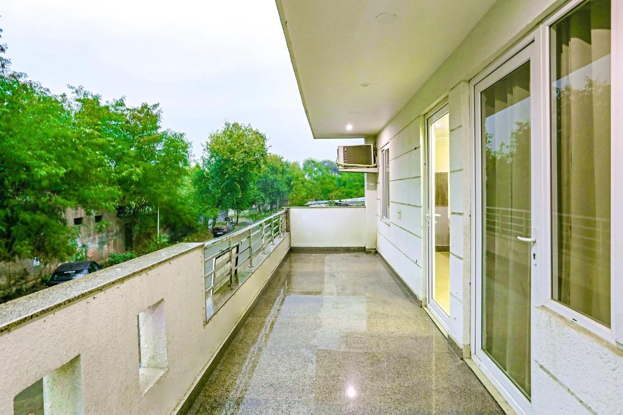 Fabhotel White House Bnb - Nr Yashobhoomi Convention Centre Delhi  Exteriör bild
